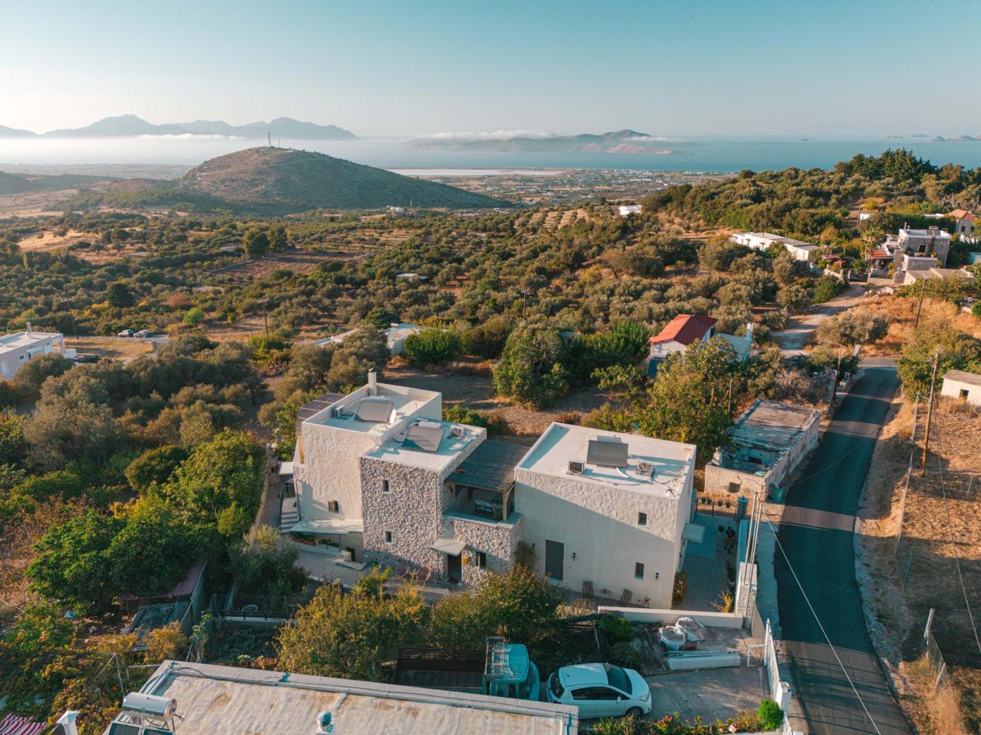 Villa Rosa - Luxury Villas With Panoramic Views Lagoudi Zia Exteriör bild